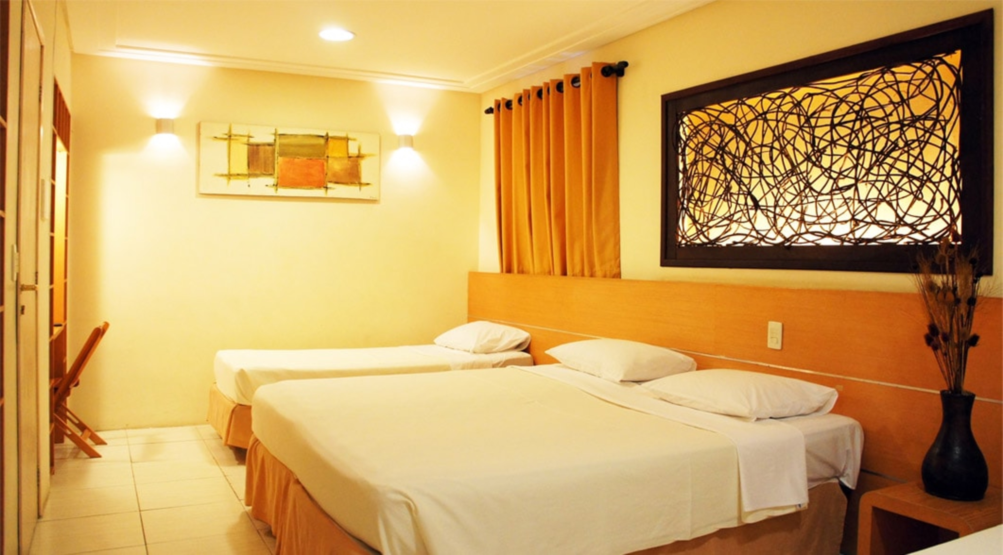 Hotel Aconchego 4/13