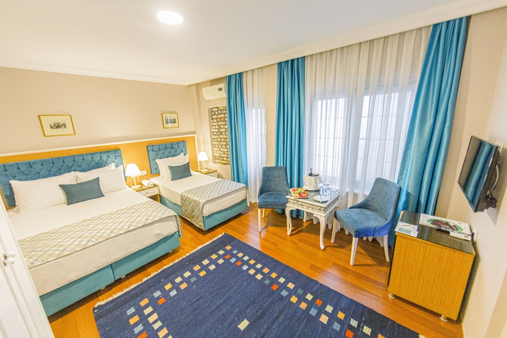 Acacia Mansion Hotel 8/49