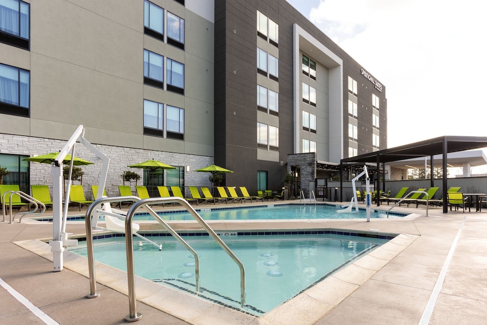 SpringHill Suites by Marriott Pleasanton 29/35