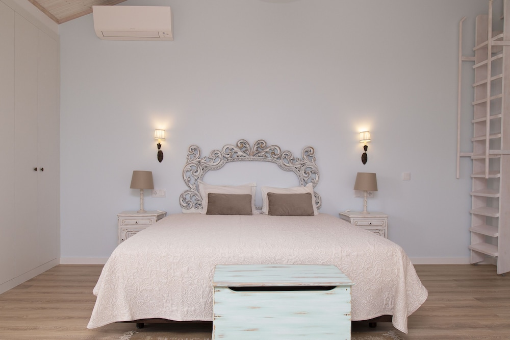 غرفة سوبيريور بثلاثة أسرّة بشرفة، Hotel Aires Da Serra 3/5