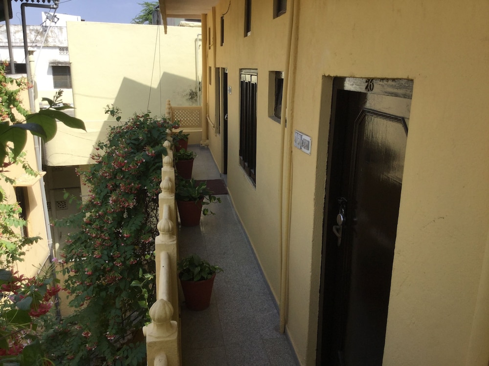 Mewar Inn 47/49