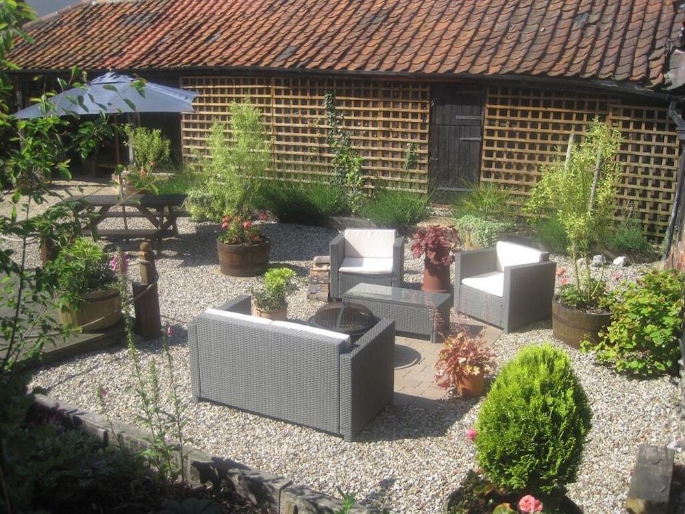 The Barns at Thorpe Market 35/49