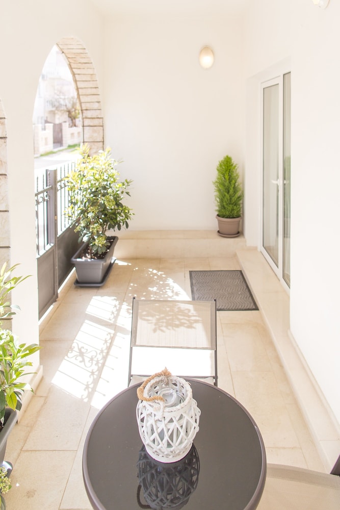 Villa Dieden 32/50