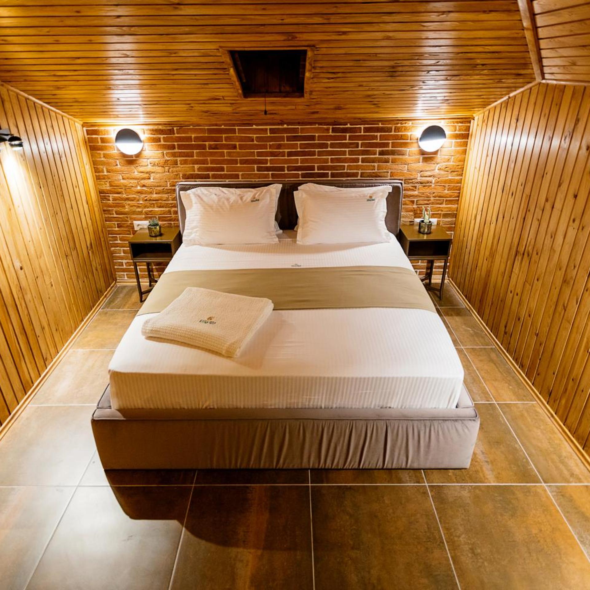 Vecchia Boutique Hotel 46/69