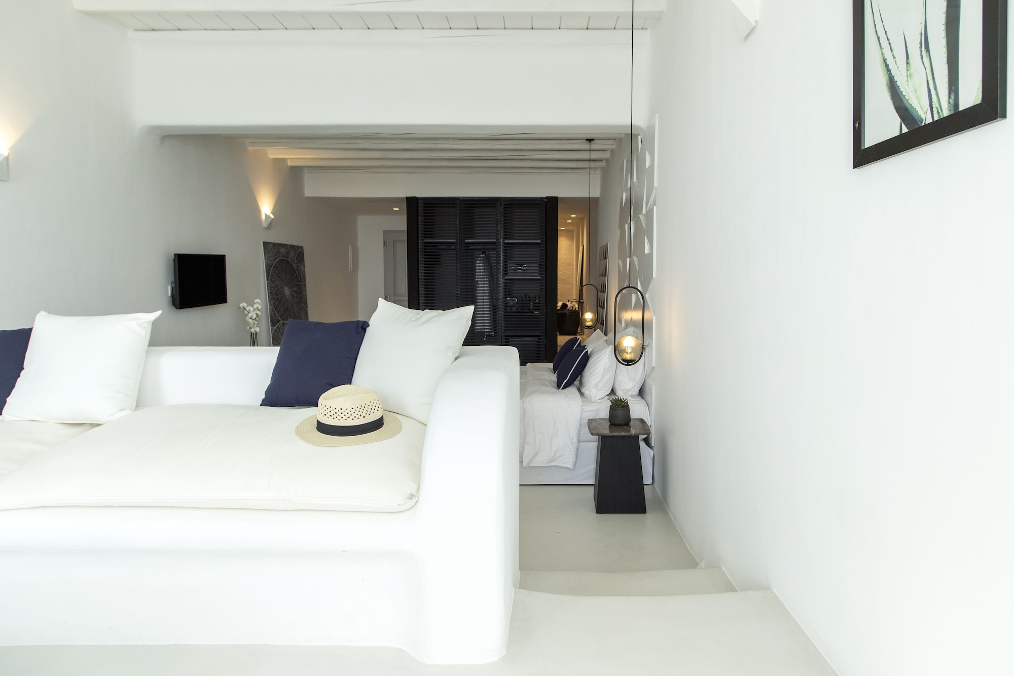 PREMIUM, SUITE, SEA VIEW, JETTED TUB