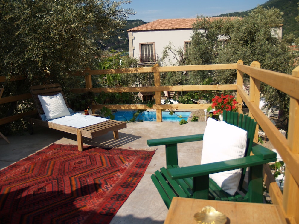 Oyster Residence - Adults Only 63/71