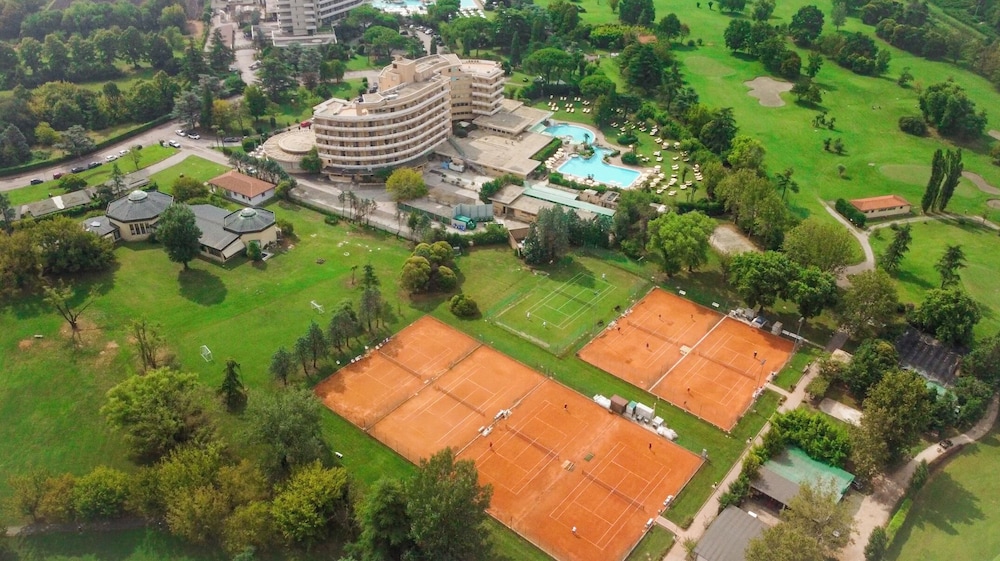 Galzignano Resort Terme & Golf - Hotel Splendid 66/68