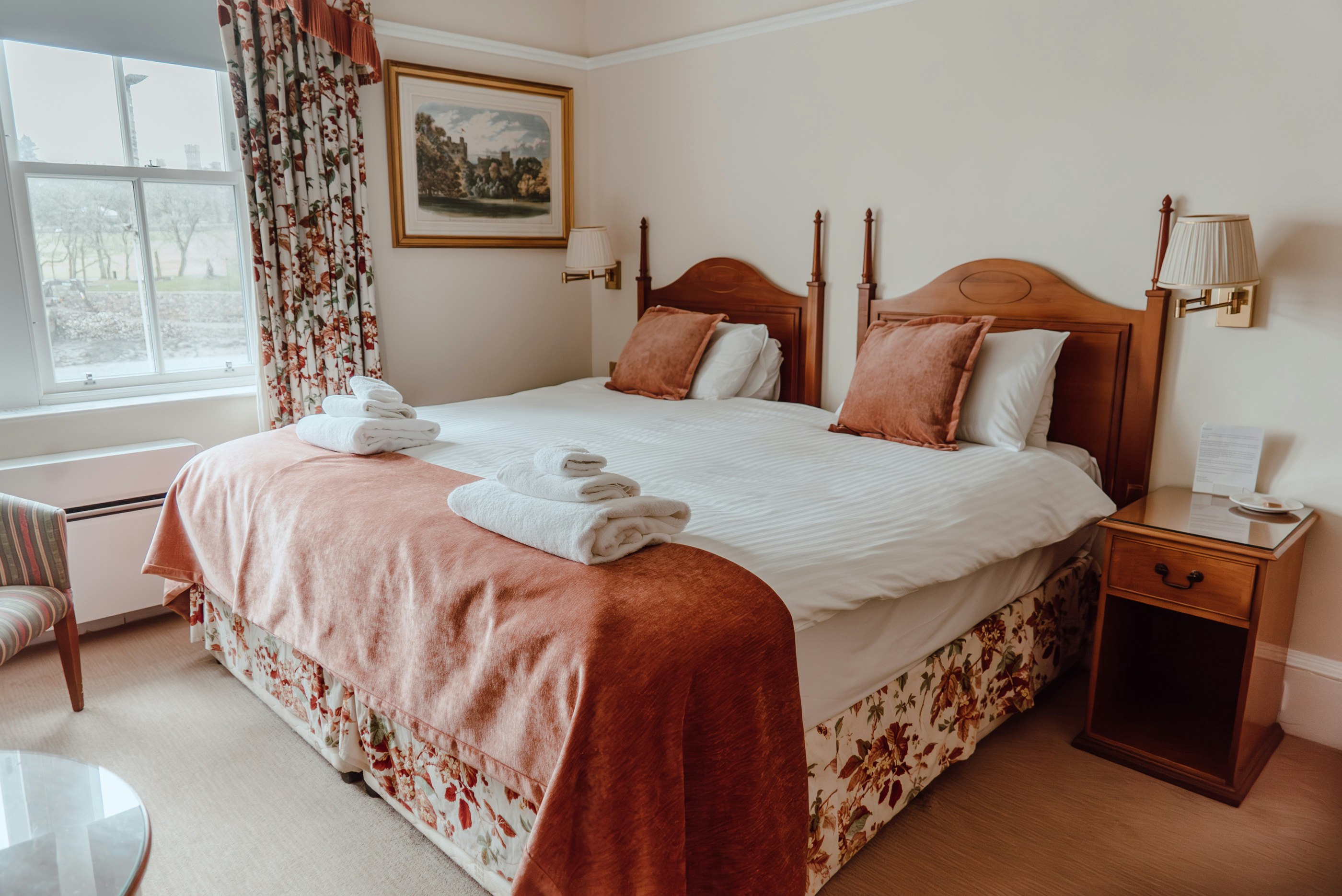 Royal Hotel Stornoway 17/64