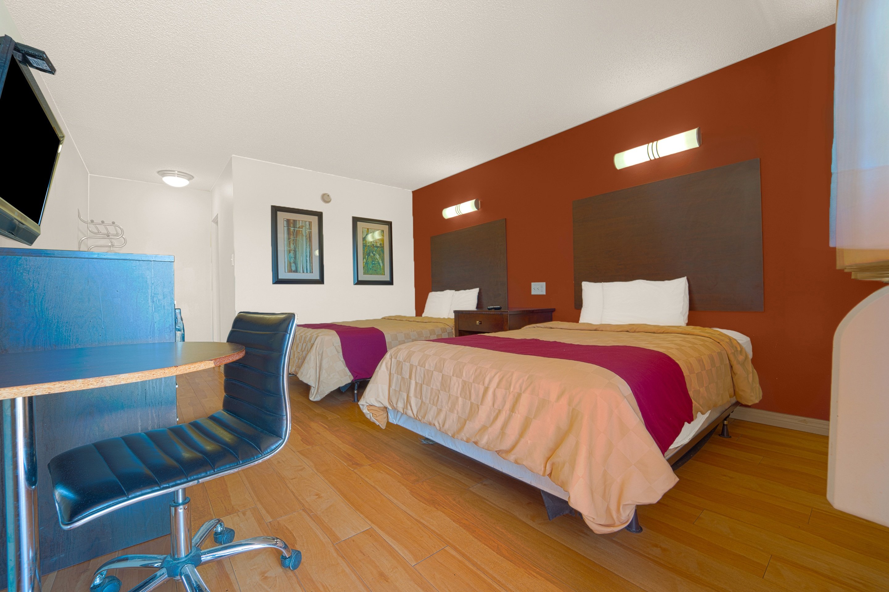2 Full Beds Non-Smoking, Mojave Hotel 2/8