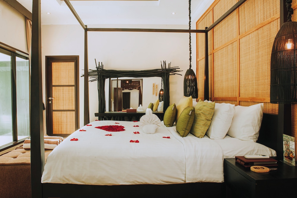 Nunamkhalu Private Villas and Spa (Ex Nusa Dua Retreat) 33/79