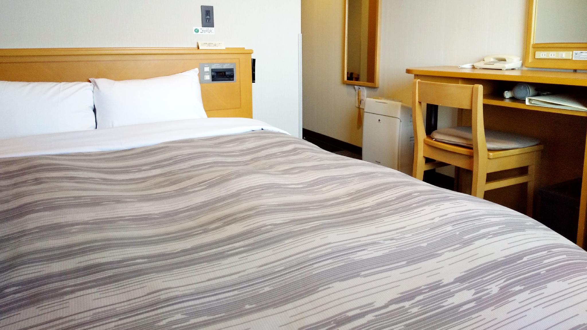 Semi Room, Standard, Semi Double Bed, No View, Smoking