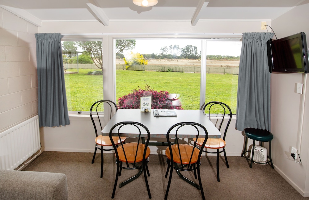 Tahuna Beach Kiwi Holiday Park & Motel 29/44