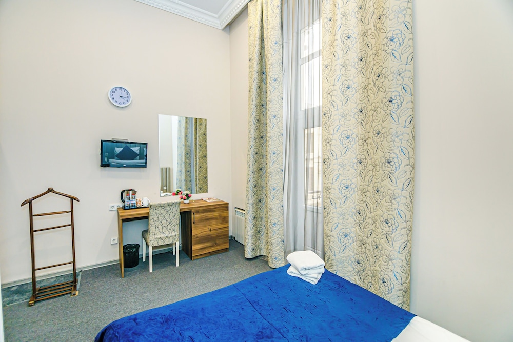 Bristol Hotel Baku 22/51