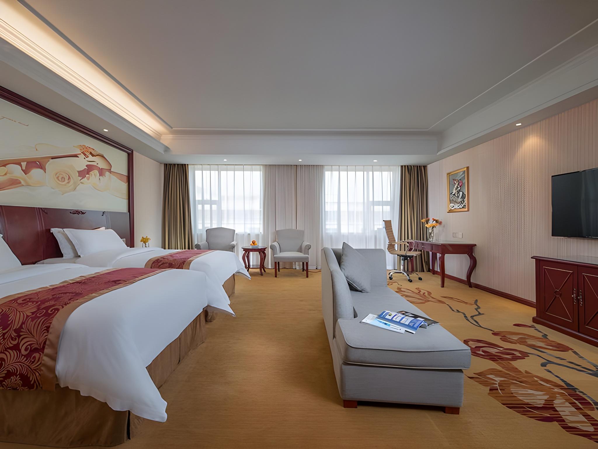 Vienna Hotel (Zhongshan Guzhen Lighting Expo Center) 20/60