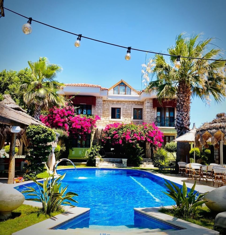World City Alacati Hotel 3/50