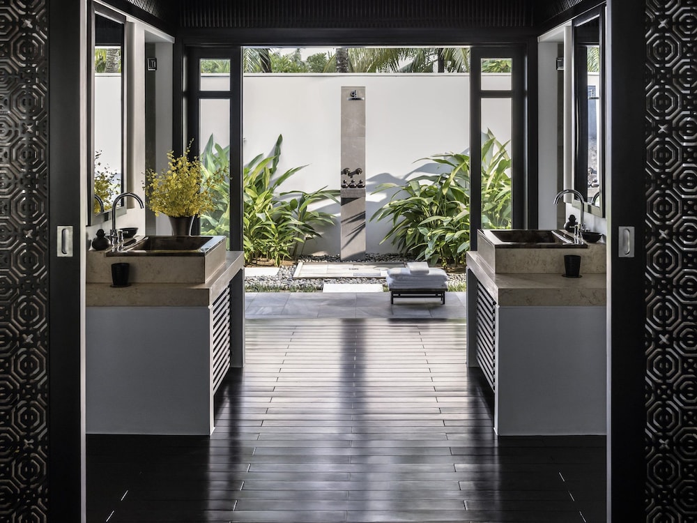 Four Seasons Resort The Nam Hai, Hoi An, Vietnam 20/72