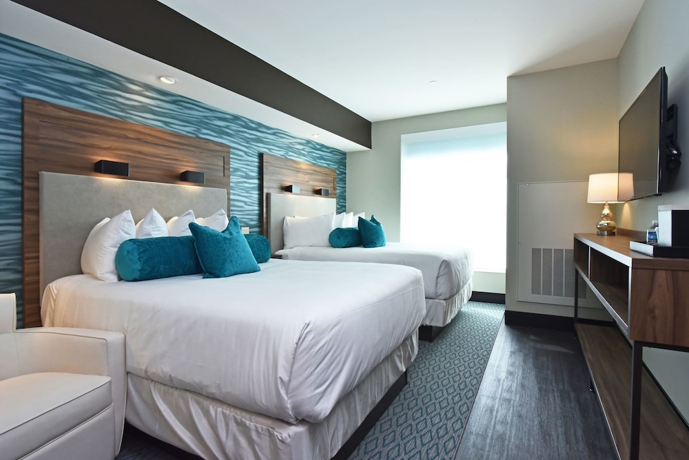 Bally's Twin River Lincoln Casino & Hotel 9/30
