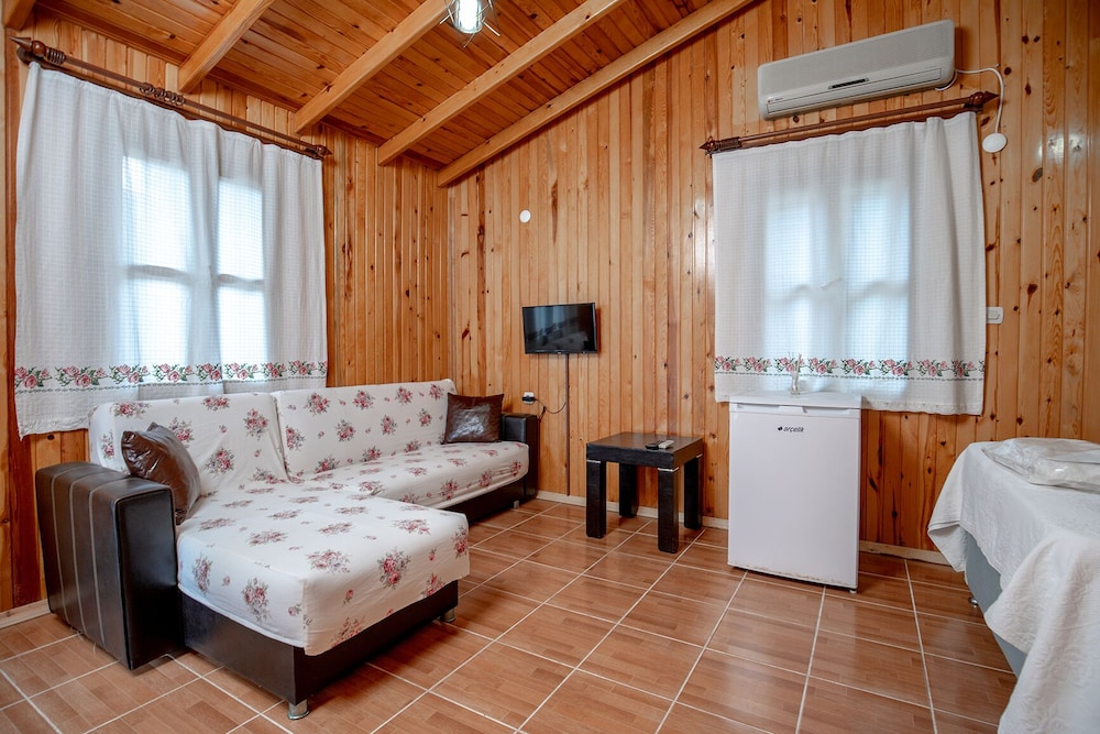 Cuhadar Datca Bungalov 7/50