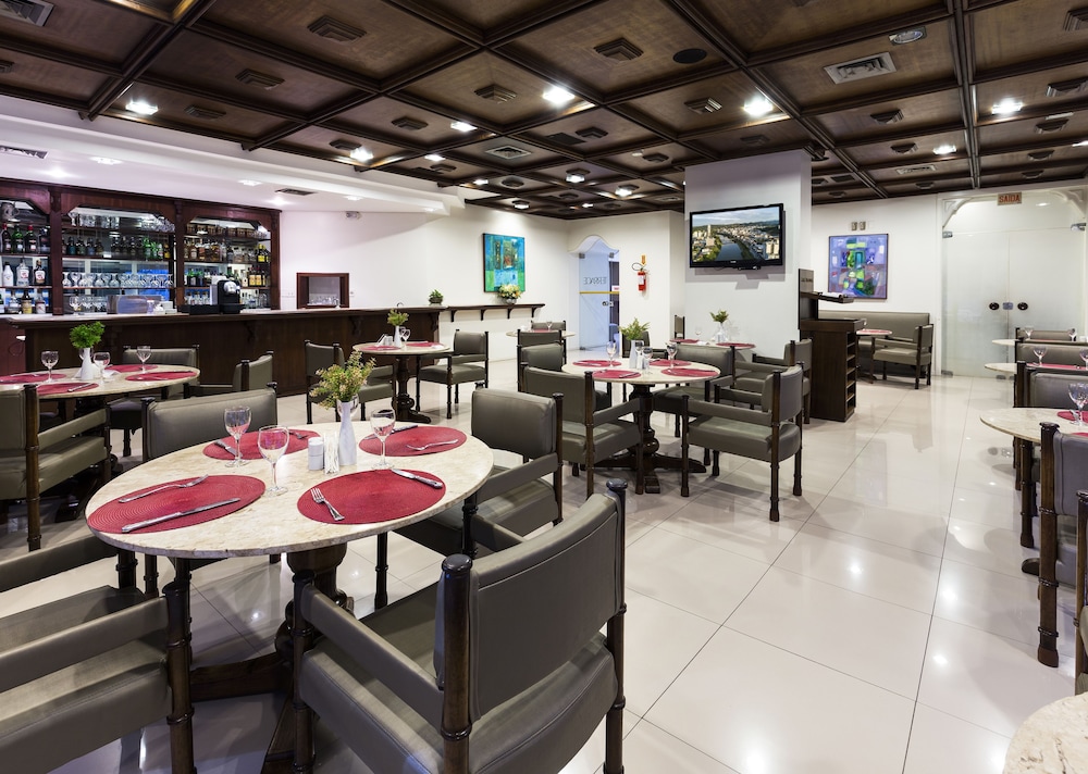 Plaza Blumenau Hotel 53/55