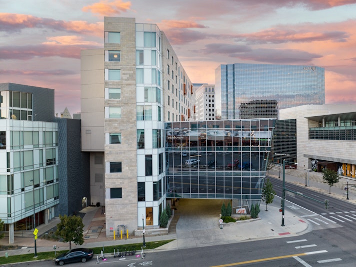 The Art Hotel Denver, Curio Collection by Hilton 43/47