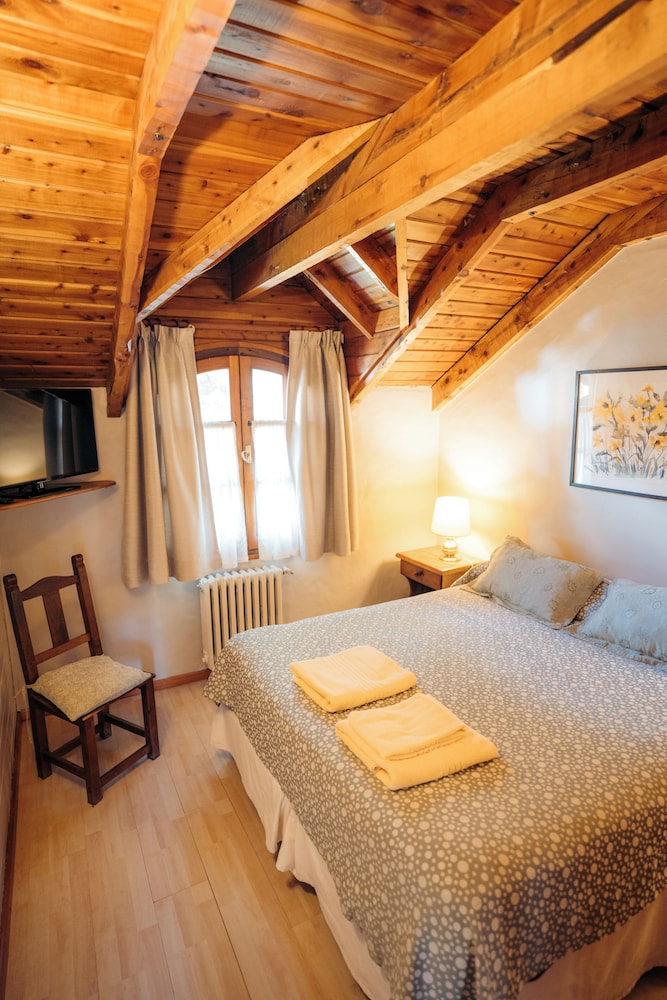 Le Village 19/50