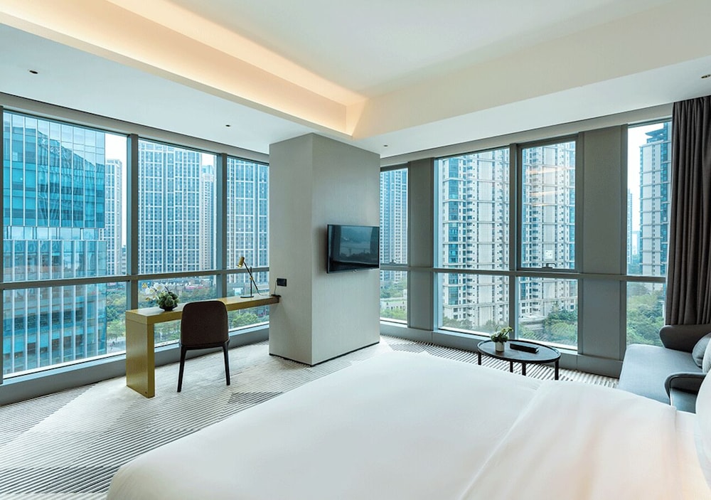 Deluxe King Bed Room