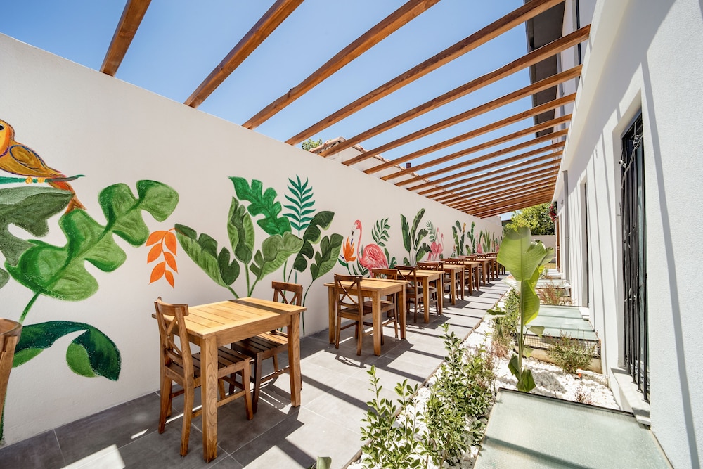 Melitya Hotels Gokceada 23/42