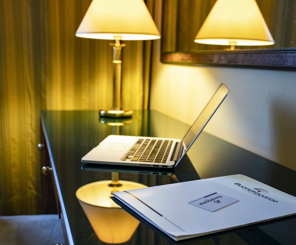 BV Oly Hotel 32/54