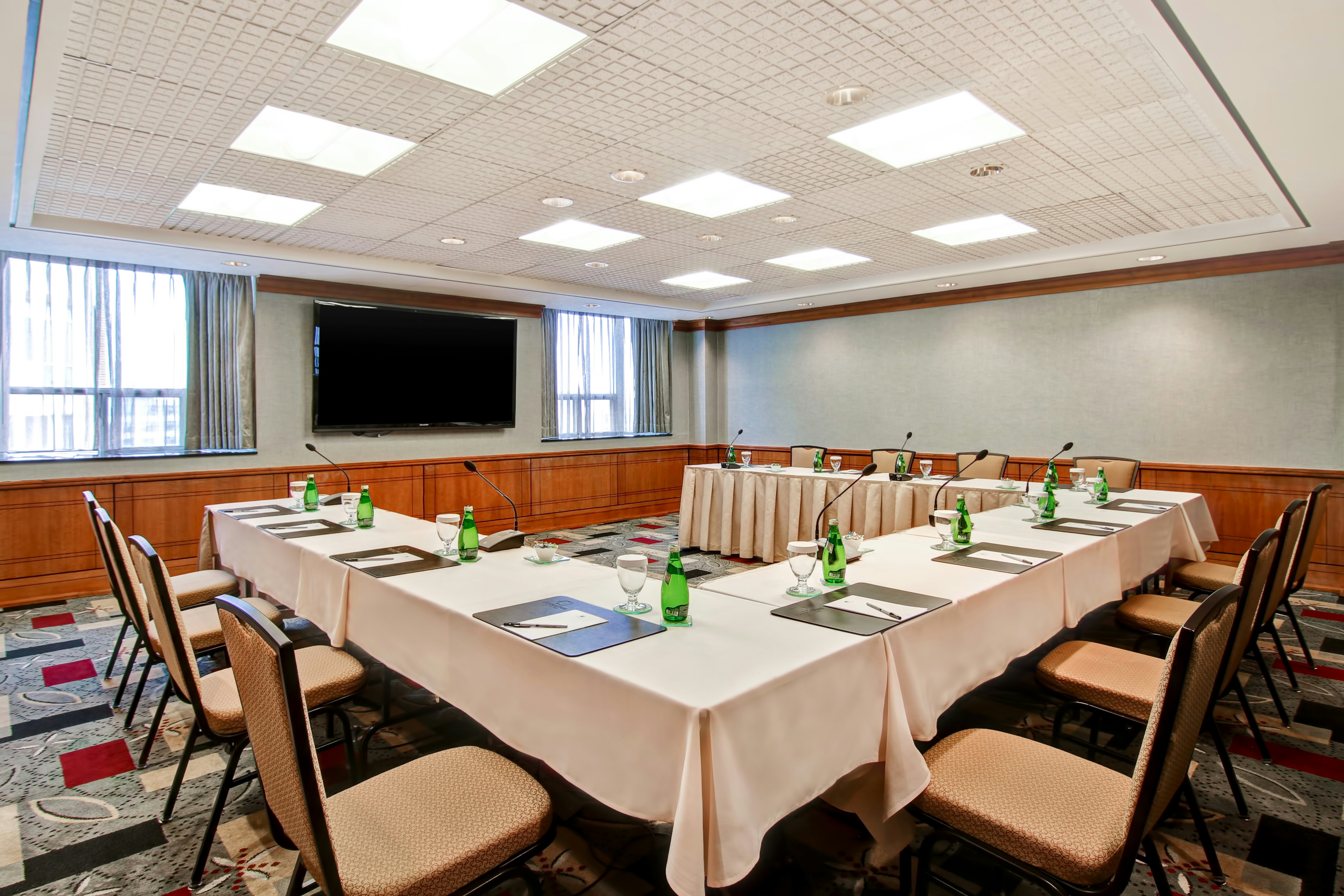 Doubletree By Hilton Hotel Toronto Downtown 72/83