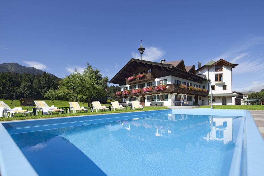 Hotel Obermair Fieberbrunn 3/33