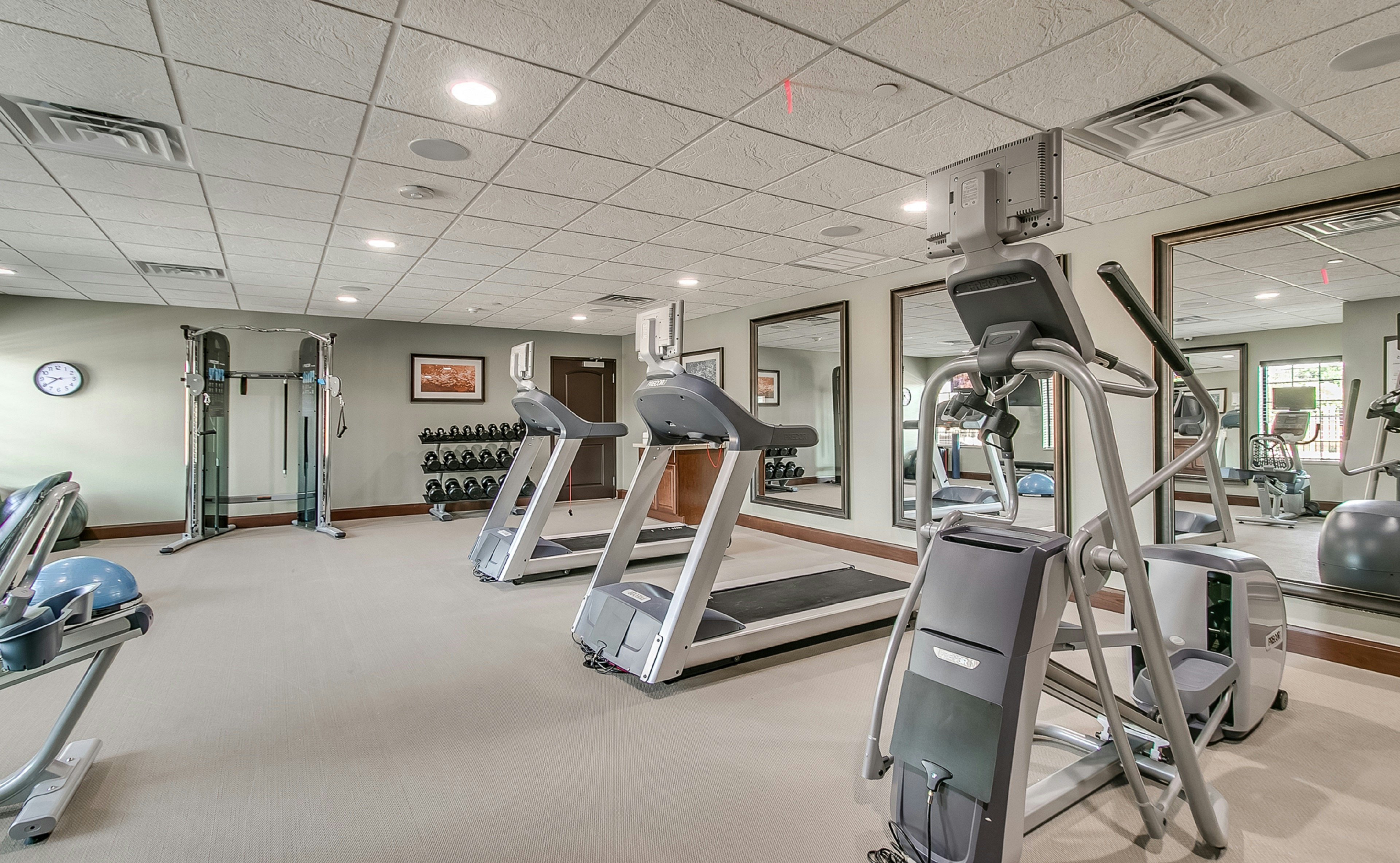 STAYBRIDGE SUITES LUBBOCK SOUTH 23/61