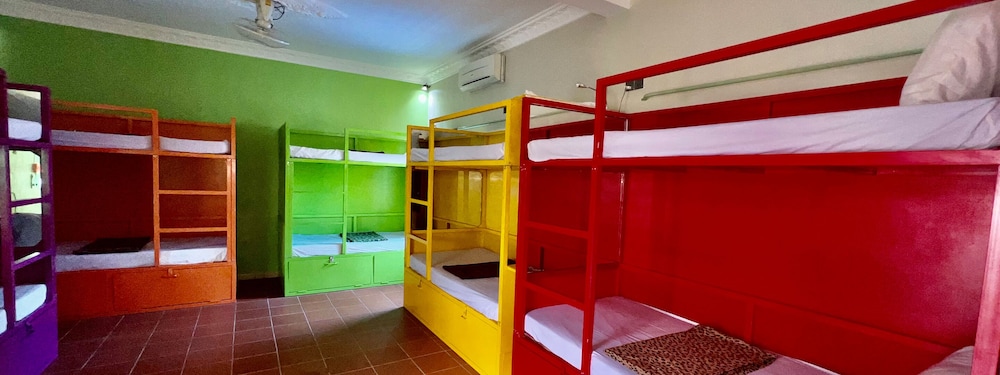 Mixed Dorm, 10 Beds