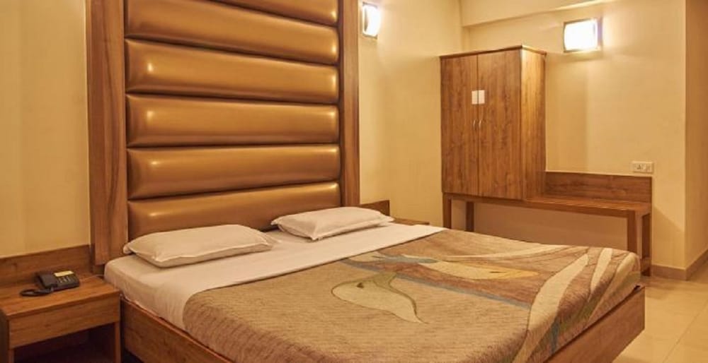 Legends Inn Hotel 10/16