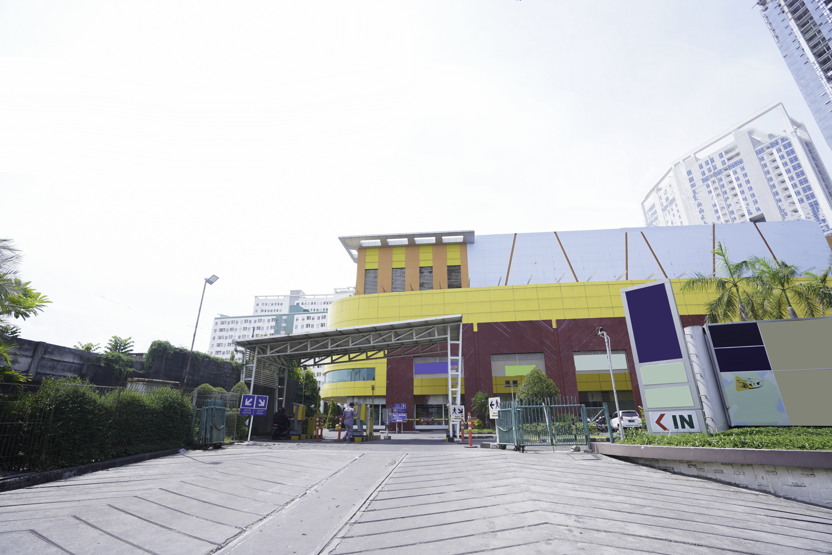 OYO Flagship 2261 Pp Properti Pavilion Permata 8/78
