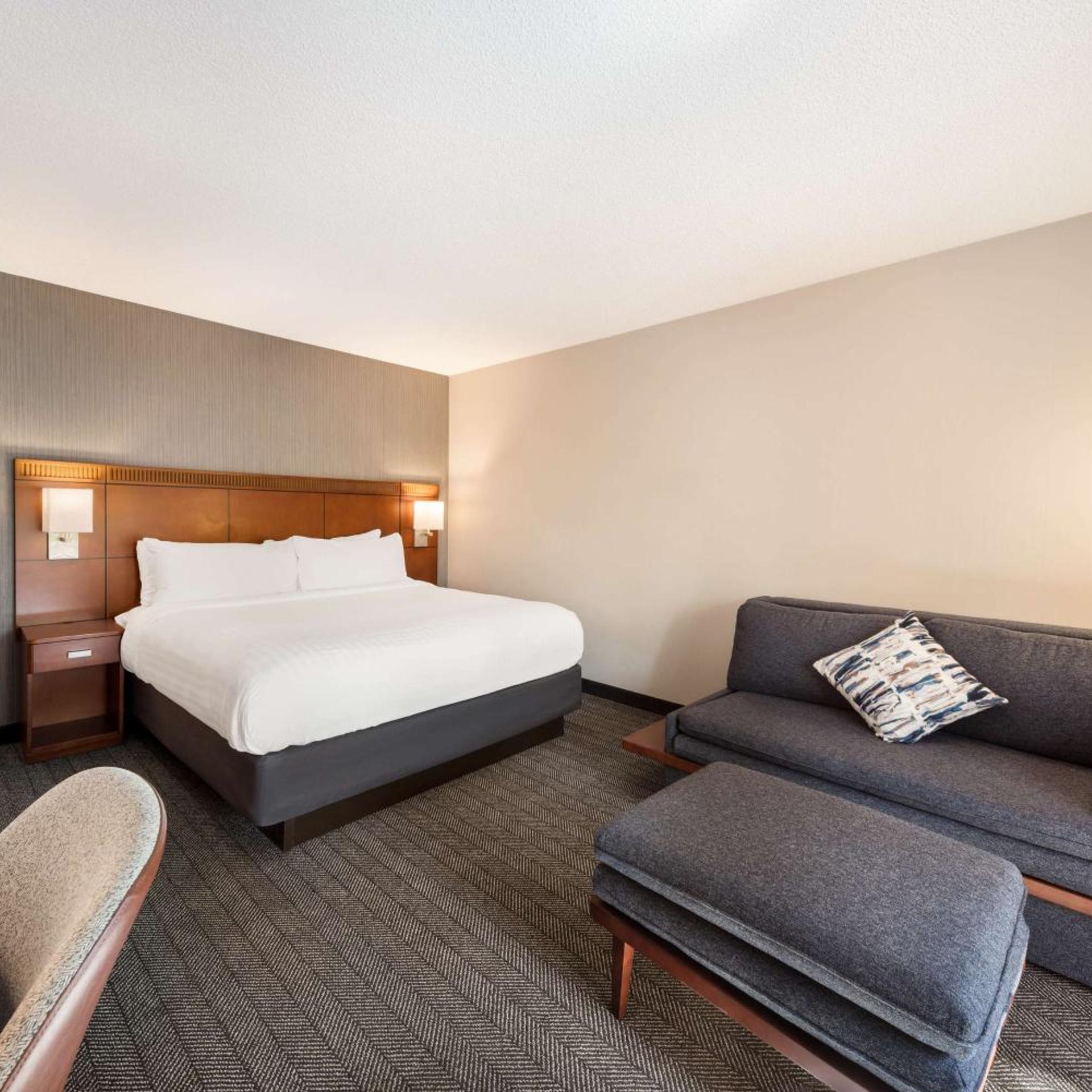 غرفة بسرير كينج، Sonesta Select San Jose Airport 3/5