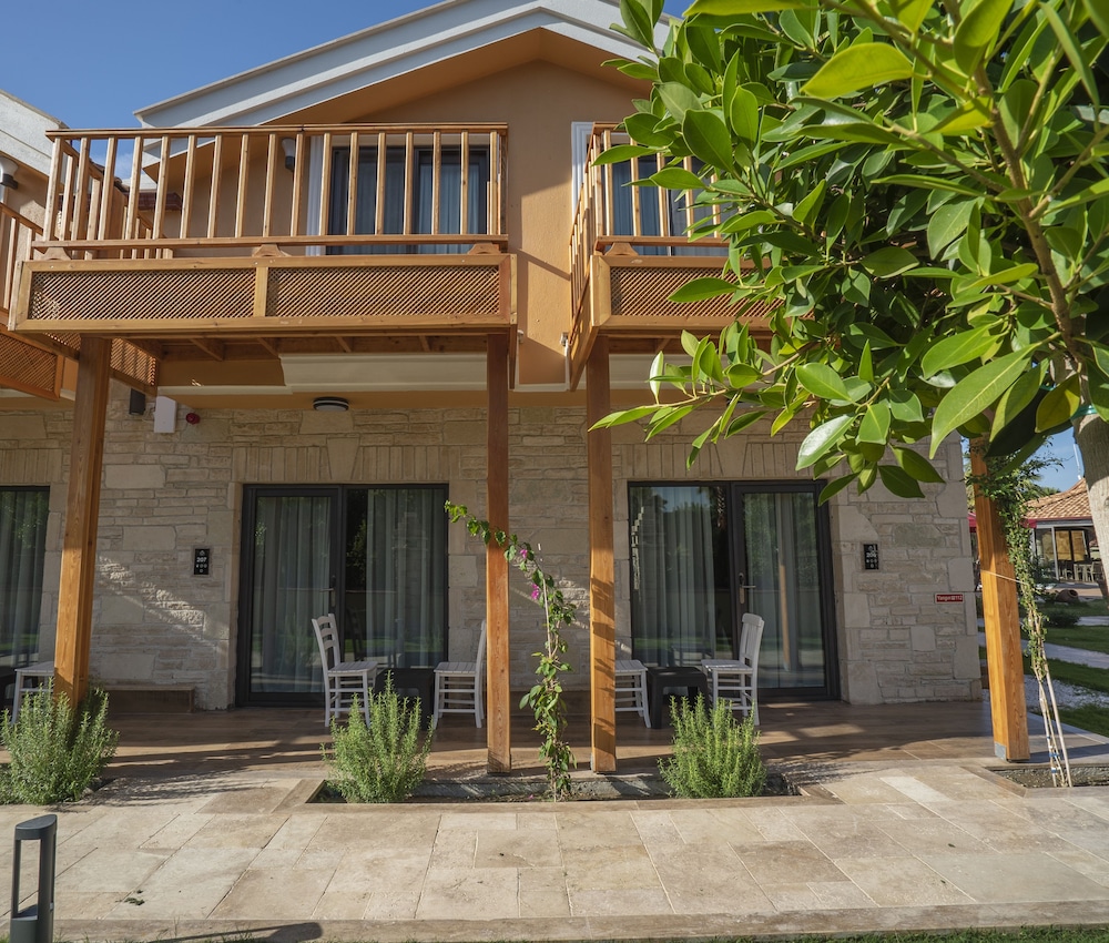Dalyan Live Spa Resort Hotel in ORTACA