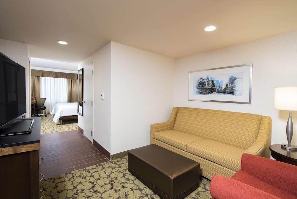 Hilton Garden Inn Louisville Downtown 60/87
