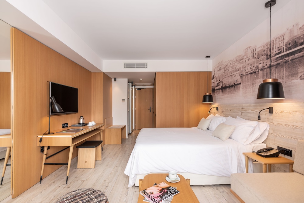 Ibis Styles Heraklion Central 13/50