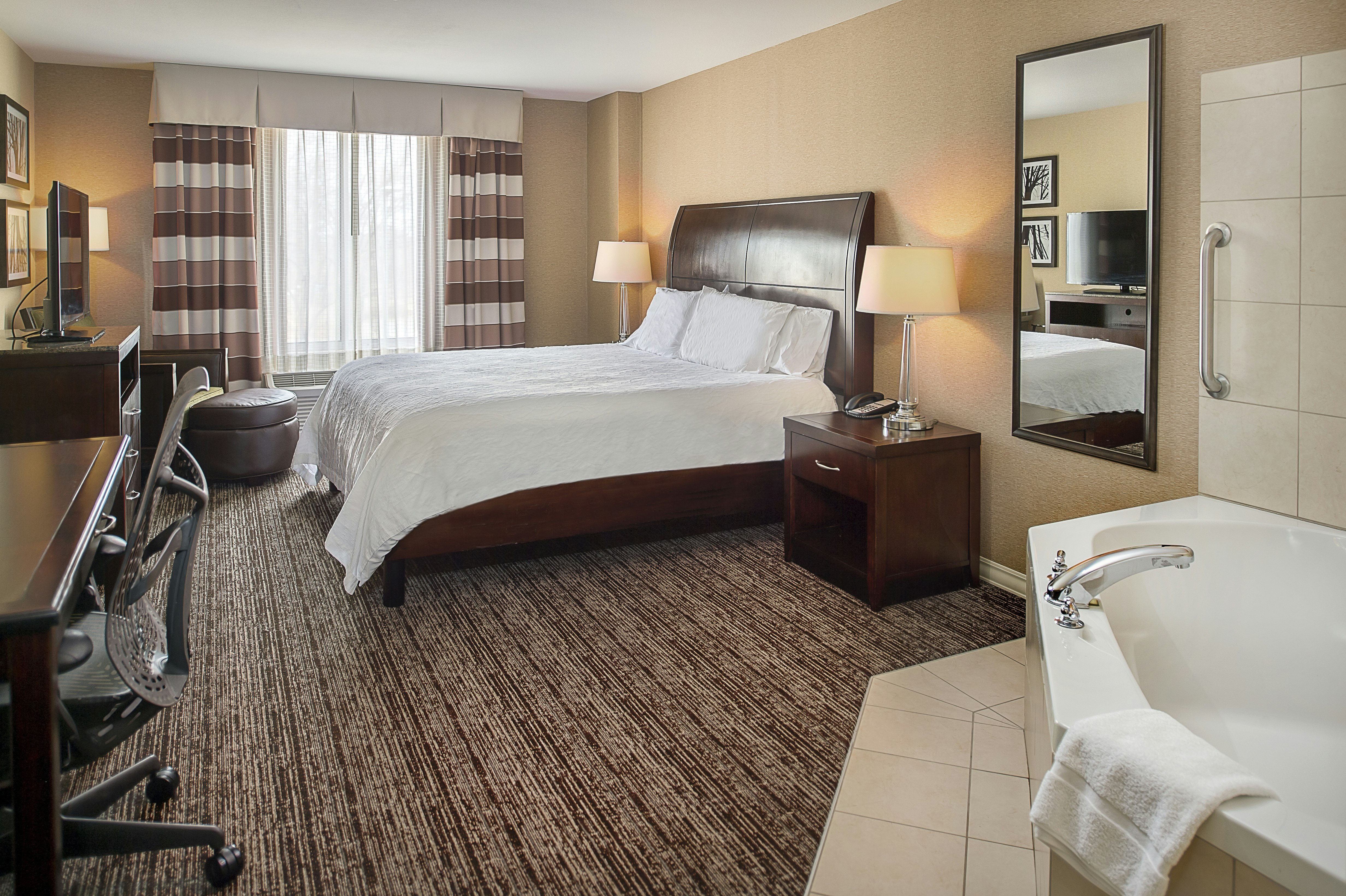 Hilton Garden Inn Saint Louis Airport 7/30