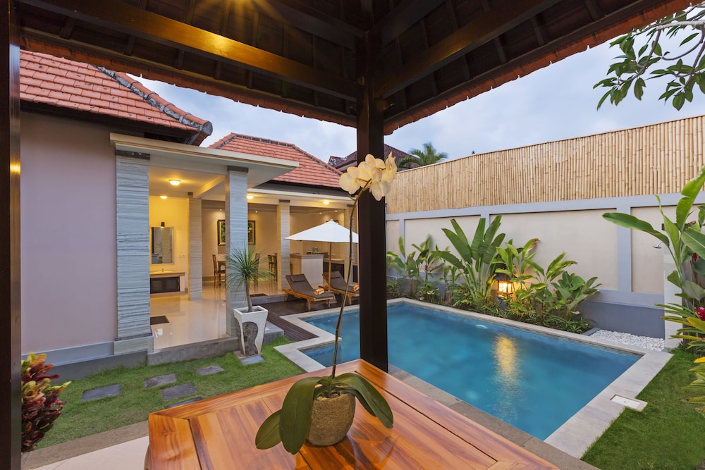 Kubal Villa 44/64