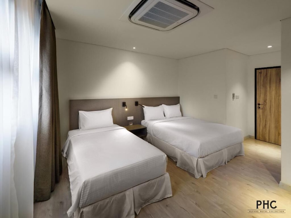 Magazine Vista Hotel managed by The Ascott Limited 7/20