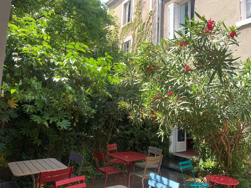 Mirabeau 63/70