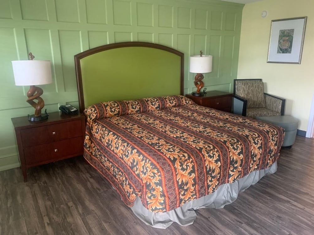 Inn On The Green 13/45