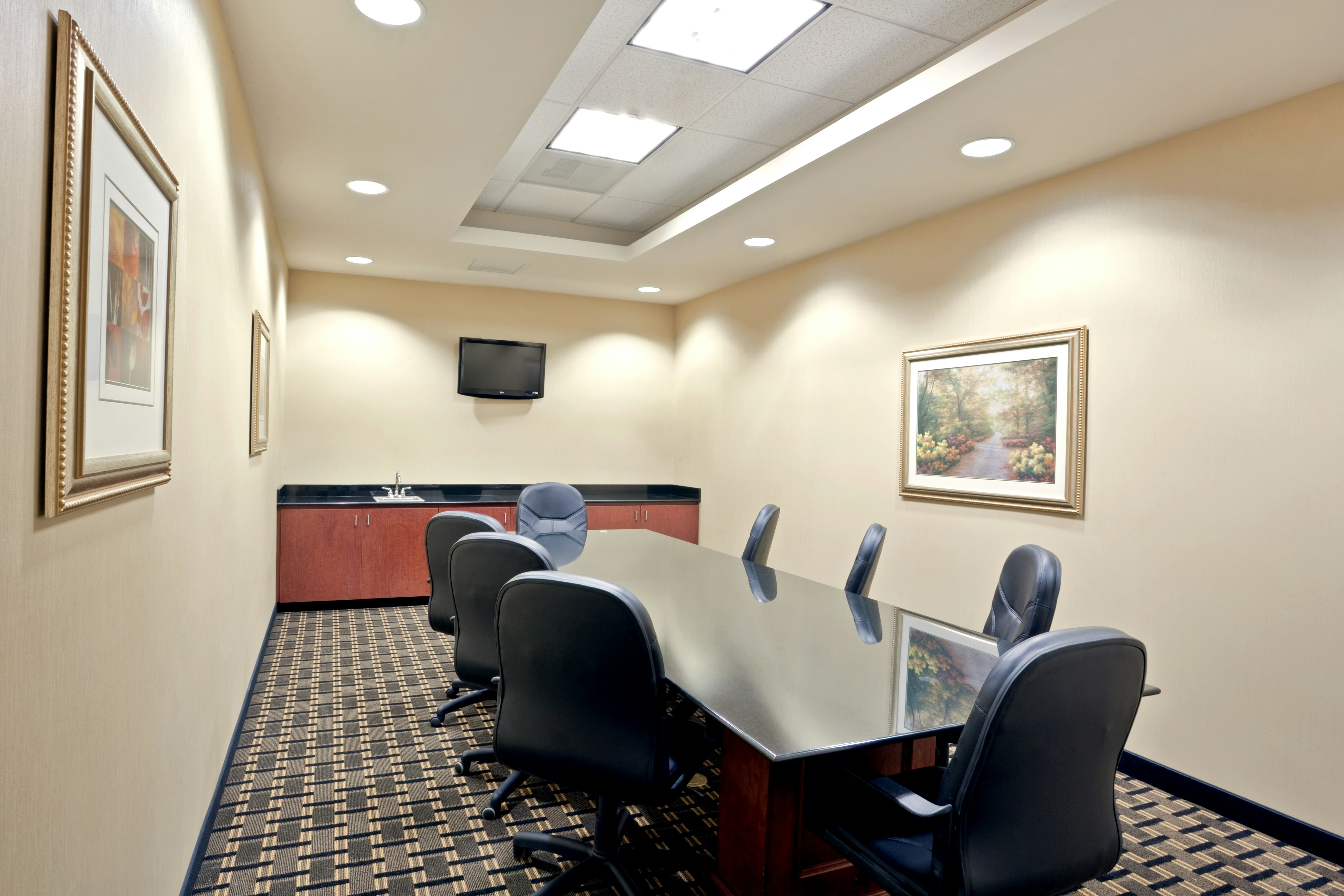 Holiday Inn Express & Suites Seattle North - Lynnwood 37/39