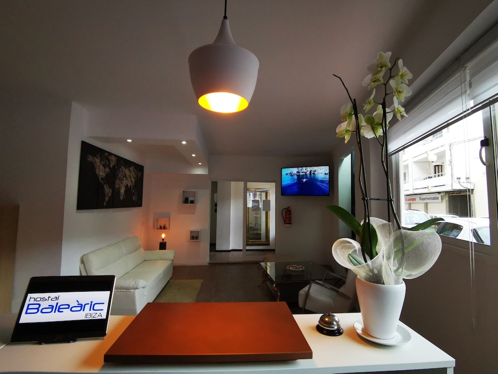 Hostal Balearic 9/20