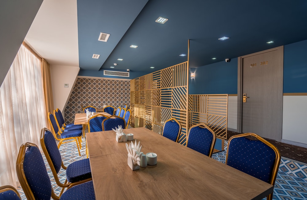 Hotel Gladius inn 57/63