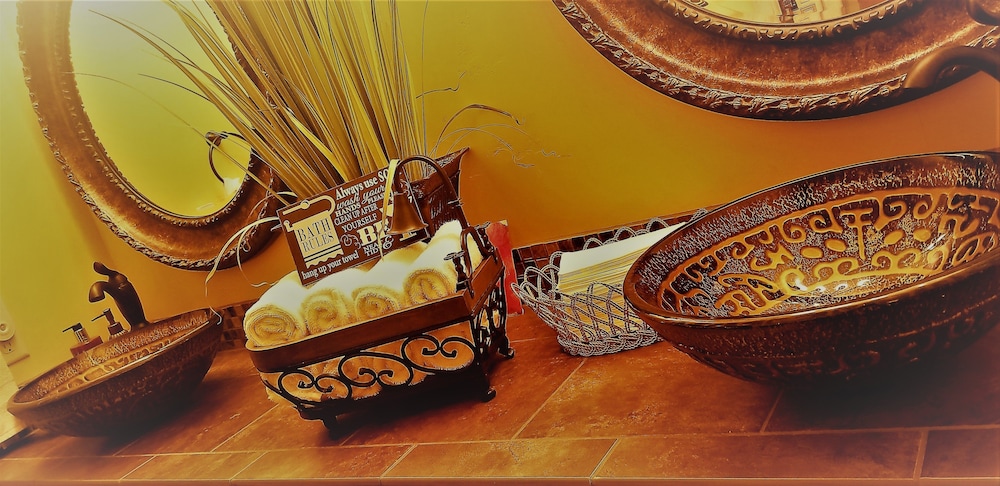 Chateau du Pikes Peak, a Tuscany Retreat 13/43