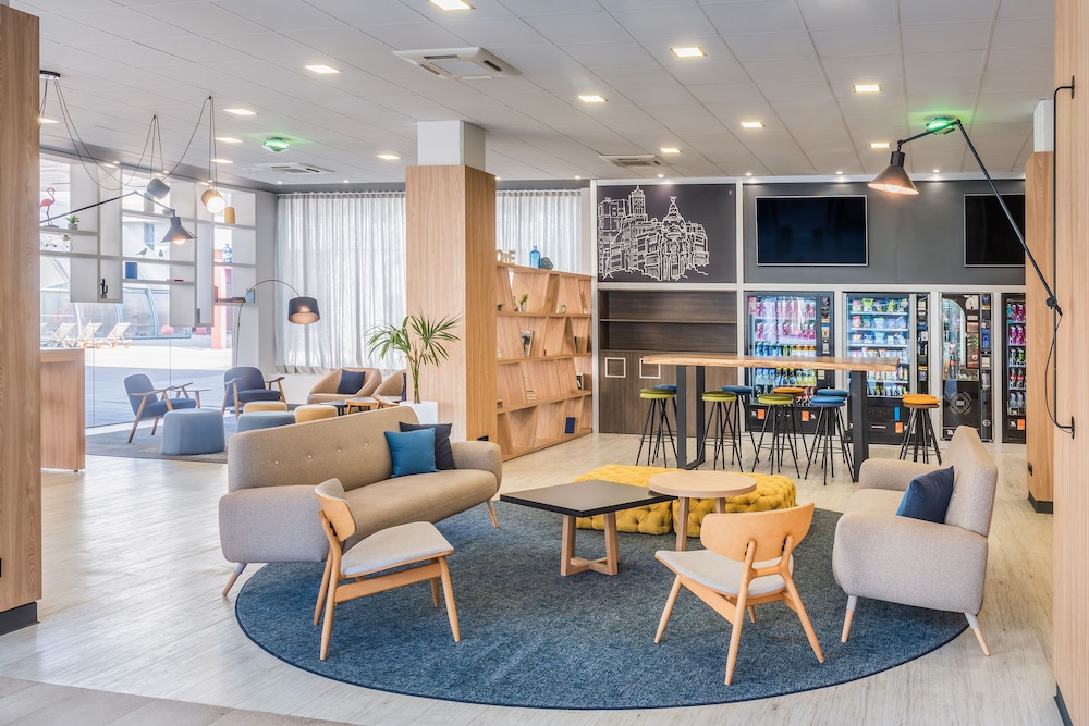 Madrid Airport Suites Affiliated By Melia 32/67
