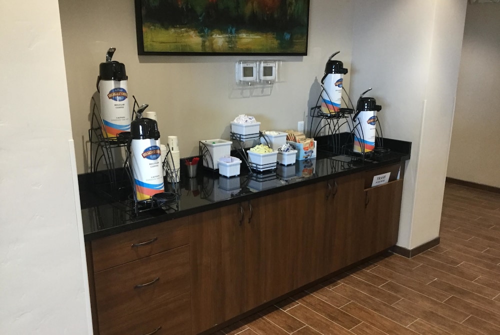 Garner Hotel Page - Lake Powell Area By IHG 65/75