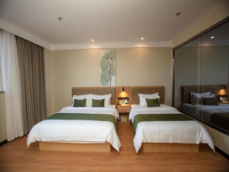 Room at GreenTree Inn Dezhou Xiajin County Debai Trade Market Express Hotel, DEZHOU